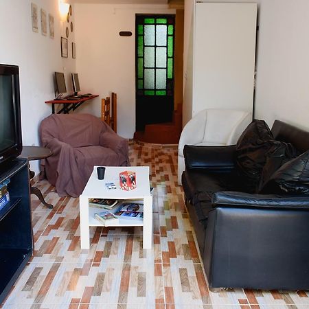 La Plata Hostel Εξωτερικό φωτογραφία