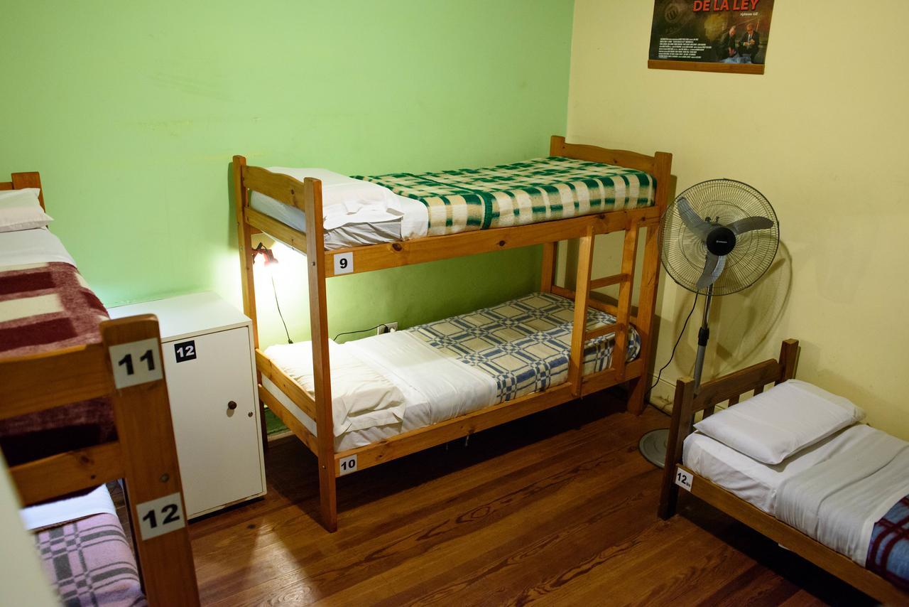 La Plata Hostel Εξωτερικό φωτογραφία