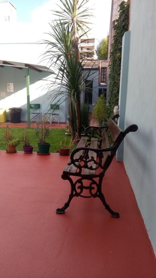 La Plata Hostel Εξωτερικό φωτογραφία
